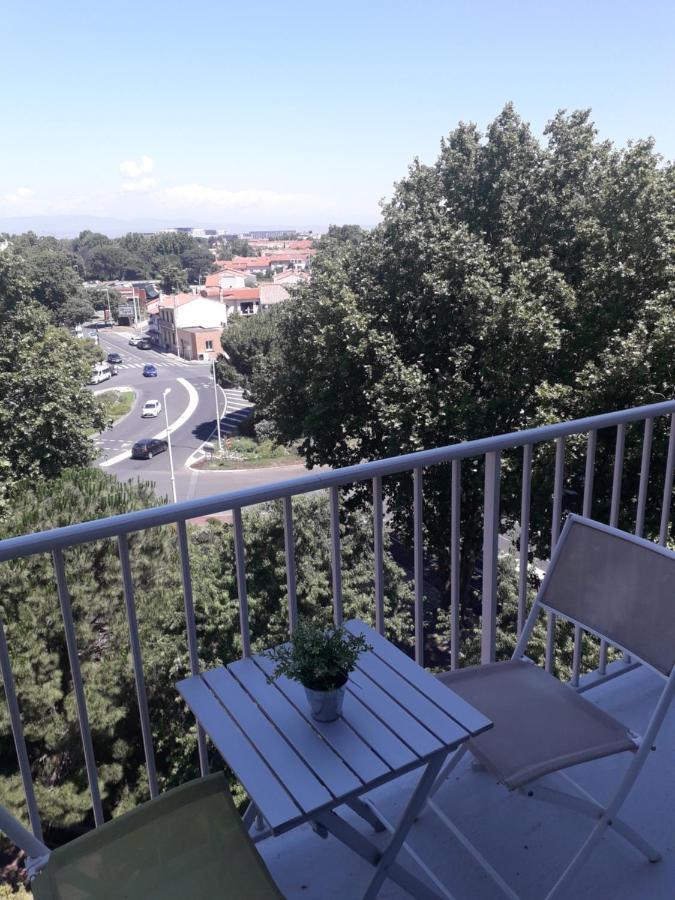 Residence D'Anjou - Grand Studio Avec Balcon Et Parking Privatif Perpignan Kültér fotó